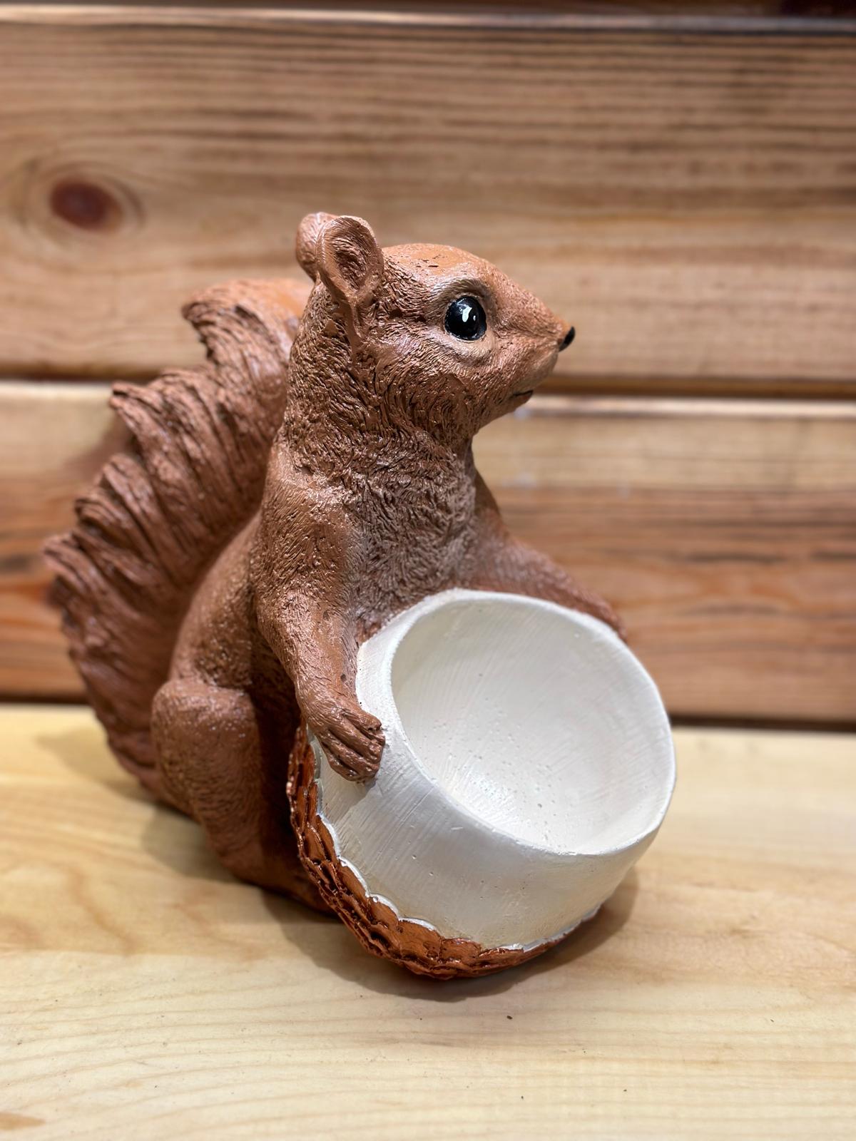 DEKORATİF SAKSILAR SİNCAP DEKORATİF SAKSILAR SİNCAP