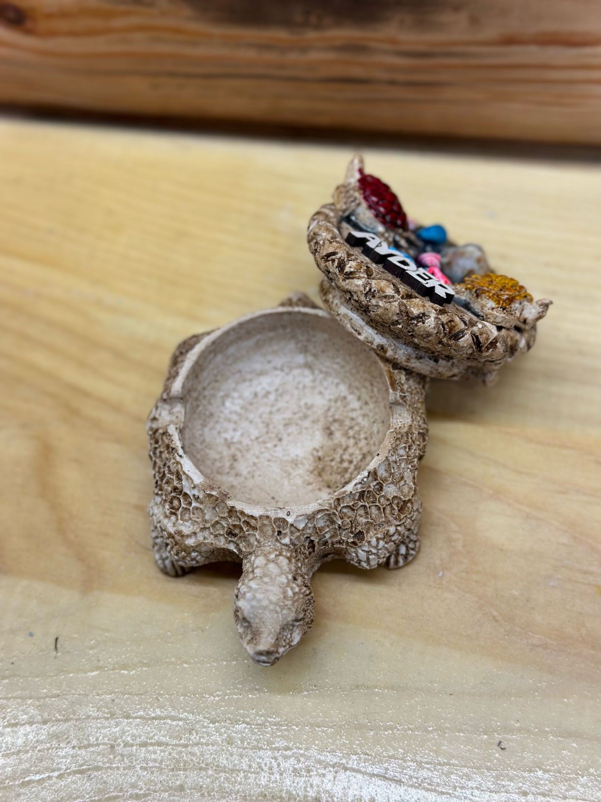 EL YAPIMI KAPAKLI KÜLLÜK RİZE YAZILI EL YAPIMI KAPAKLI KÜLLÜK RİZE YAZILI