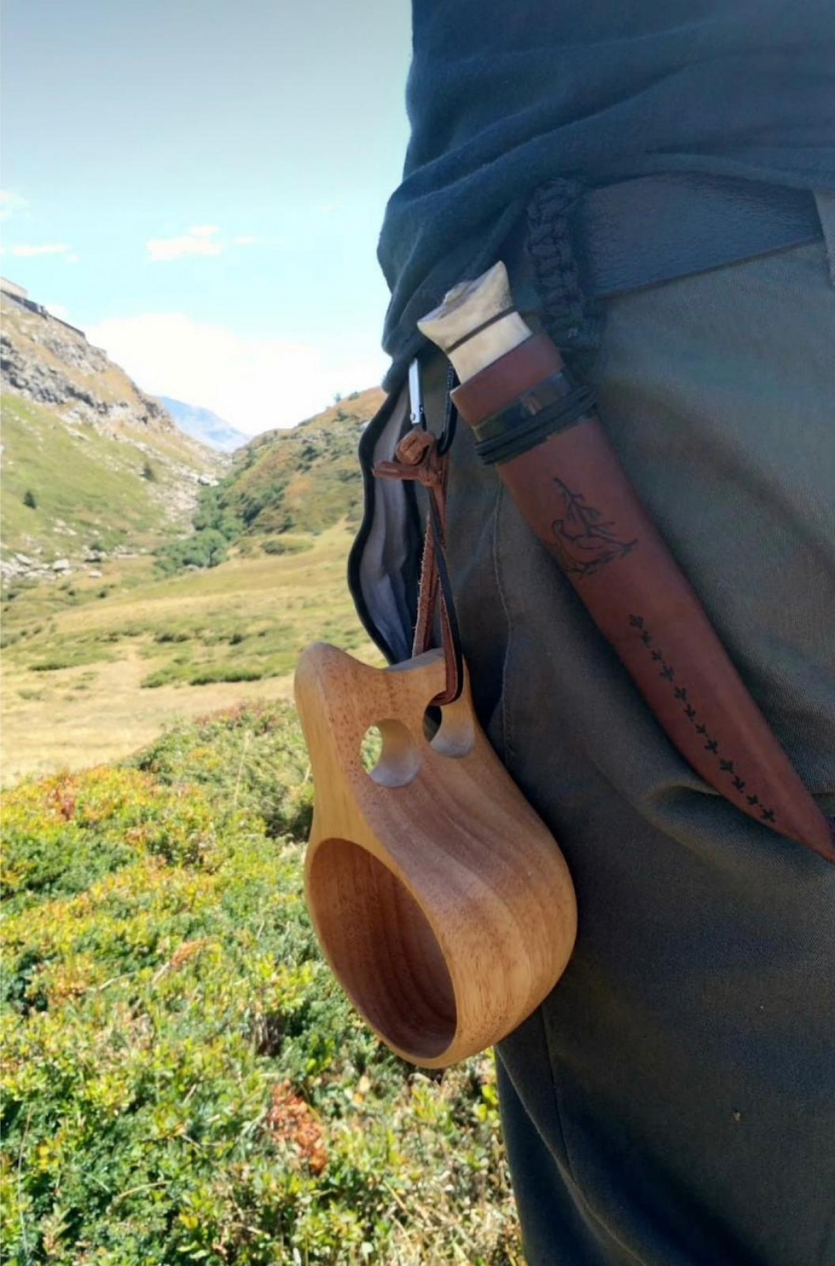 KUKSA BARDAK AHŞAP ALTLIKLI CEVİZ AĞACI