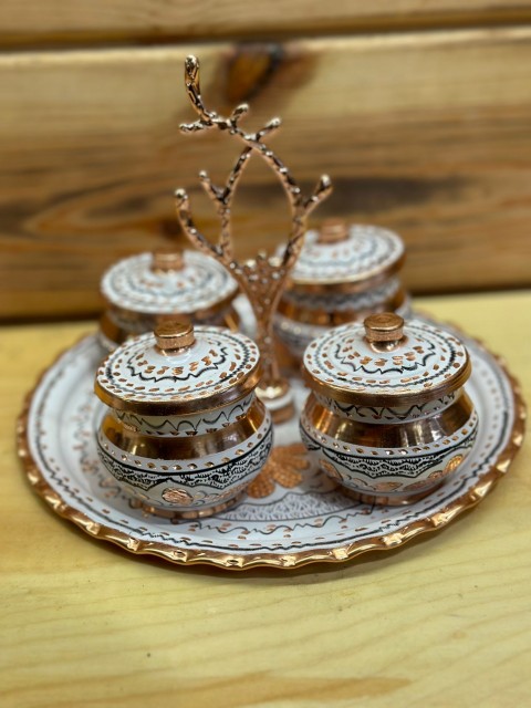 BAKIR BAHARATLIK İŞLEMELİ BEYAZ TEPSİ 20 CM BAHARATLIKLAR 6*6