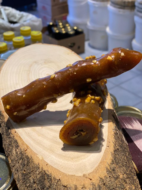 KÖME PİKOLALI EL YAPIMI DOĞAL  (İÇİ CEVİZ ÜSTÜ FINFIKLI) 400gr