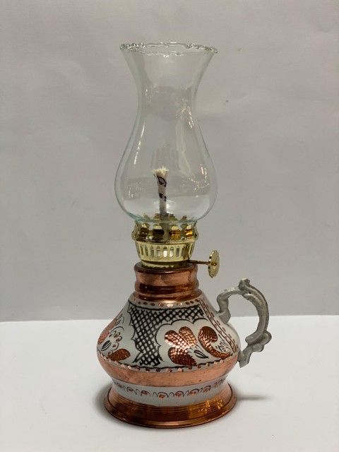 ÖZEL EL İŞLEMELİ BEYAZ BAKIR GAZ LAMBASI KANDİL  .( LÜKÜS IŞIK )