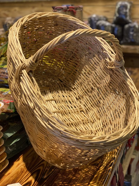 ÖZEL EL ÖRMESİ PİKNİK SEPETİ FINDIK AĞACINDAN