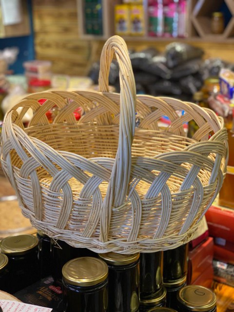 PİKNİK SEPETİ ÖZEL EL ÖRMESİ FINDIK AĞACINDAN 1. SINIF İŞÇİLİK