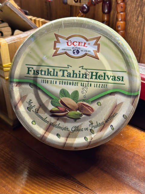 ÜÇEL TAHİN HELVASI 830GR FISTIKLI